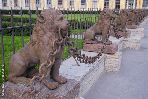 St. Petersburg, sculptures of lions