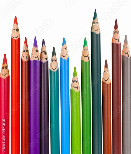 Crayons souriants 