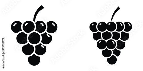  bunches of grapes icon.