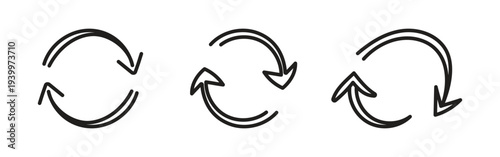 Vector Hand Drawn Recycle Arrow Icon Set