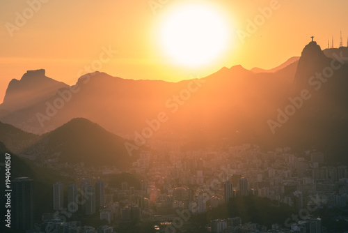 Photography Rio - sunrise over the mountains