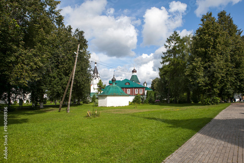 Aleksandrovskaya Sloboda. Holy Dormition Convent: Crucifixion Church-Belltower, Chapel of the Blessing of the Waters, and the Abbess's House. Aleksandrov, Vladimir Oblast, Russia