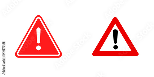 Photos Two red triangular warning signs with exclamation marks, isolated on transparent background