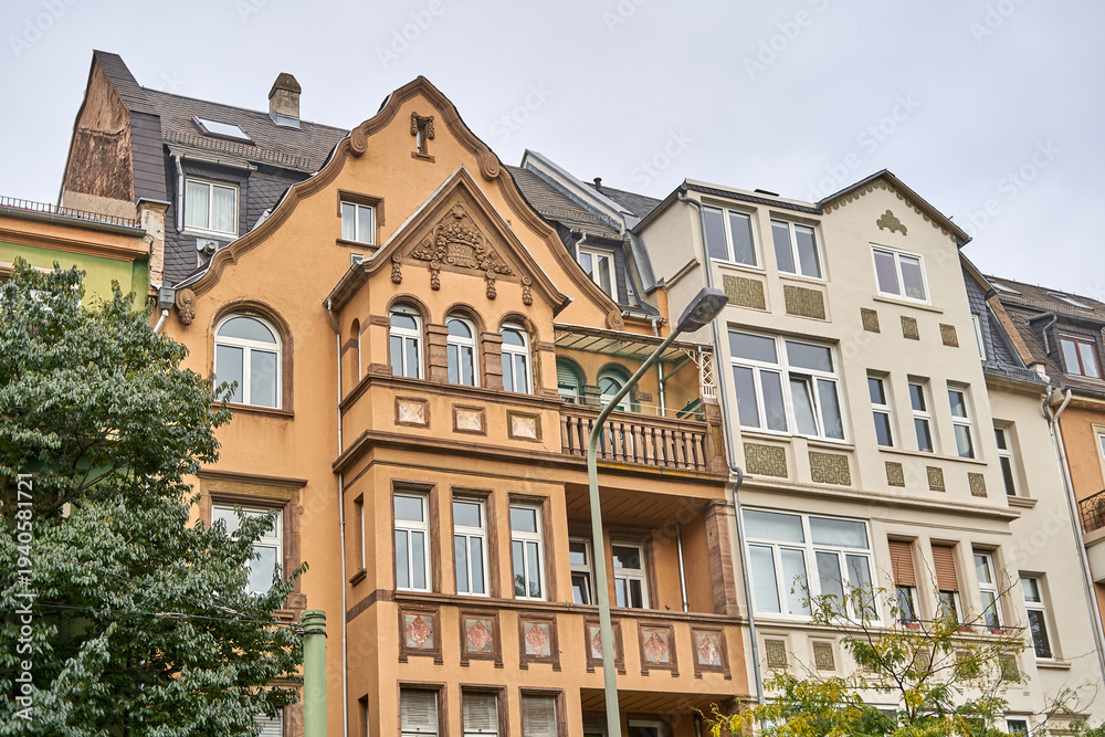 Fototapeta premium Historic Frankfurt cityscape with traditional German architecture