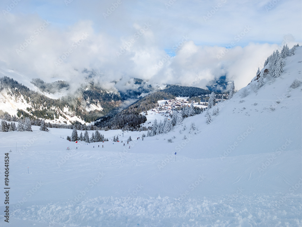 Obraz premium Praz de Lys Sommand Ski Resort Winter Aerial