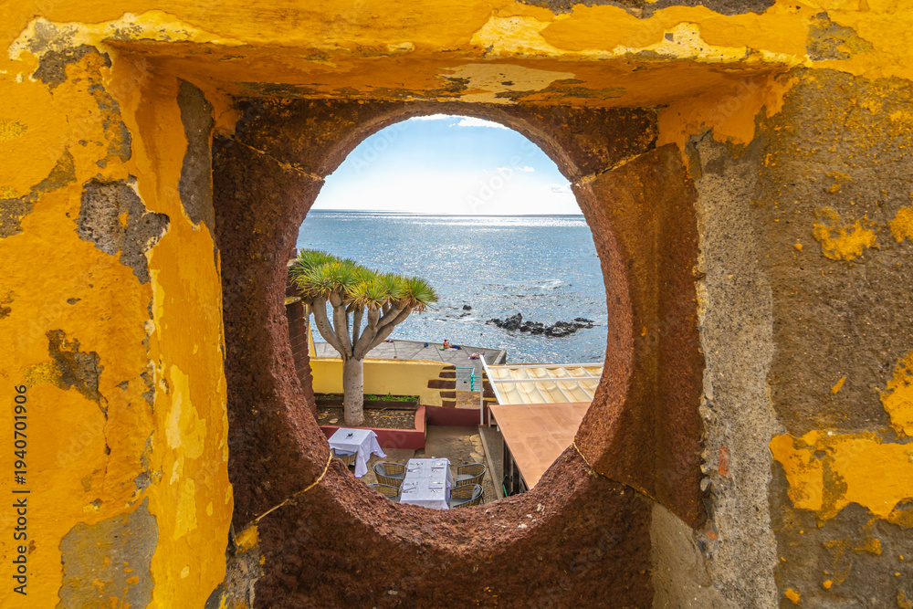 Αυτοκόλλητο Forteresse de Santiago à Funchal, Madère au Portugal.