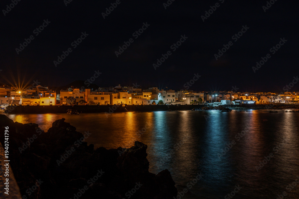Obraz premium Punta mujeres, Lanzarote island, Canary islands, Spain