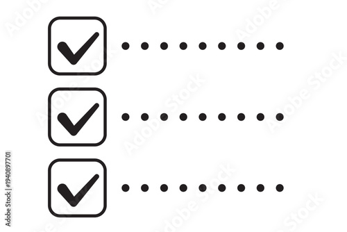 シンプルなチェックマーク　黒1色の四角