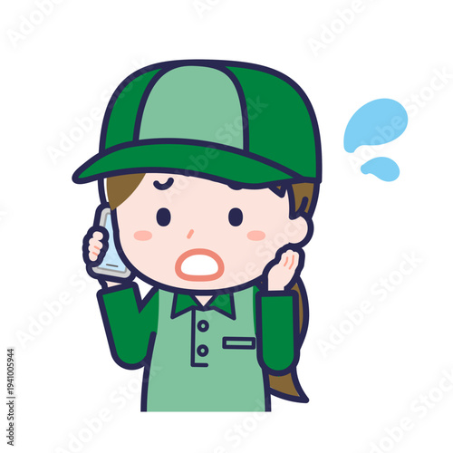 スマートフォンを使う「配達員」の女性