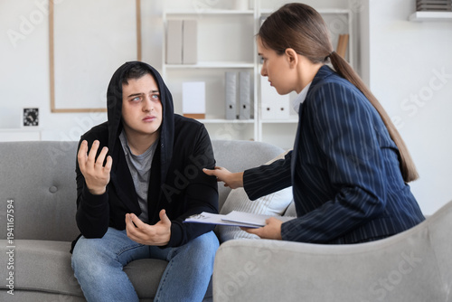 Male drug addict visiting p...