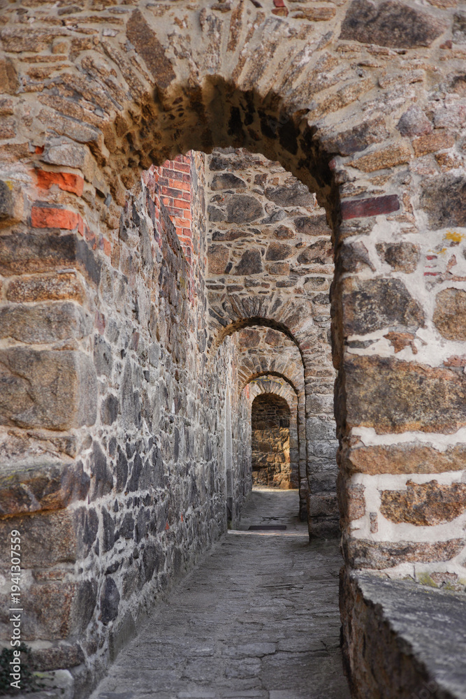 Obraz premium Arched walkway in St. Nicholas Church (ruins), Bautzen, Upper Lusatia – Saxony, Germany