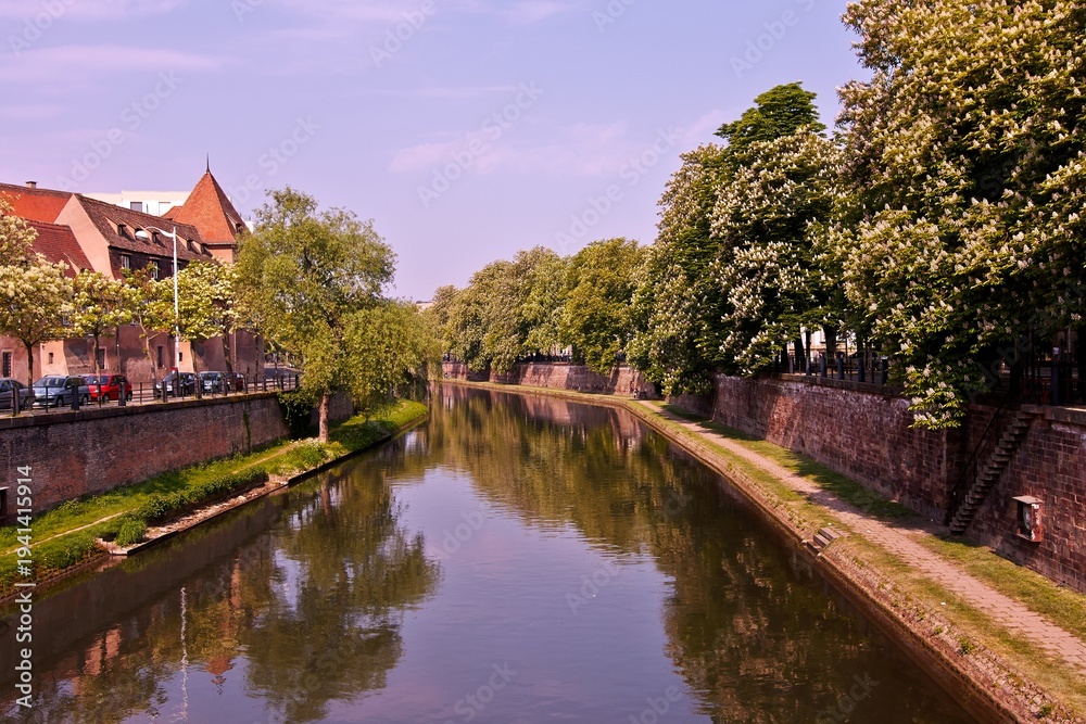 Fototapeta premium France -Strasbourg. view of Strasburg - France Old town and canal 