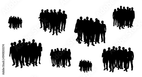 Silhouettes of Crowds - A Study in Group Dynamics and Anonymity.
