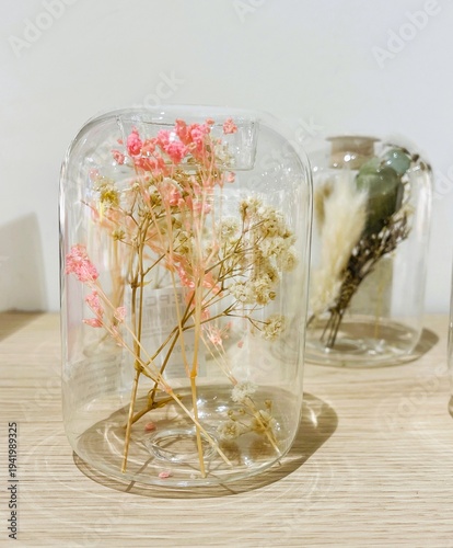 Canvas-taulu flowers in a glass jar