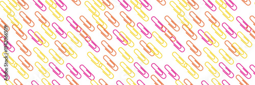 Note paper clips seamless pattern
