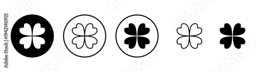 Clover icon vector. clover sign and symbol. four leaf clover icon.