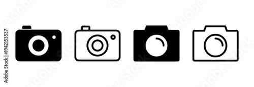 Camera icon vector illustration. photo camera sign and symbol. photography icon.
