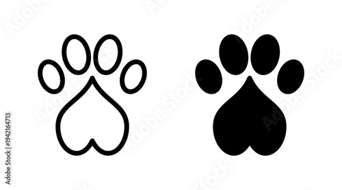 Paw icon set vector. paw print sign and symbol. dog or cat paw