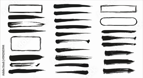 Zestaw czarnych, ręcznie rysowanych pociągnięć pędzlem i ramek, idealny do projektów graficznych w stylu grunge i artystycznym.