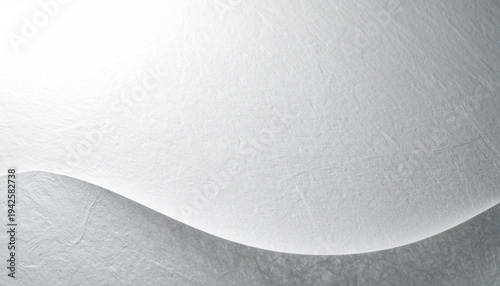 和紙の重なりと繊細な繊維感の背景　ミニマルで清潔感のある和モダン素材