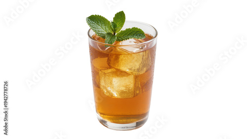 Photos Isolated glass of iced tea with mint garnish refreshing summer beverage thirst q