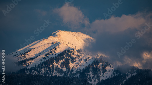 Cuadro en lienzo Vibrant Sunrise over High Altitude Glacier and Snowy Slopes, Kumbel Peak, Almaty
