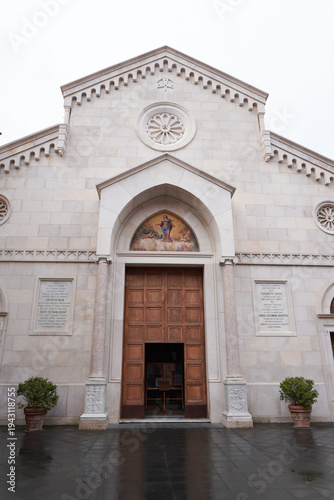 February 16, 2026: Cathedral of Saints Philip and James on a cloudy day, Sorrento, Campagna, Italy. Cattedrale di Sorrento.
