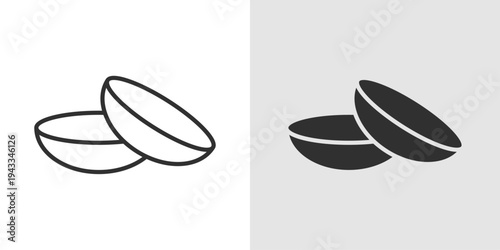 Contact Lens Icon representing eye care, vision correction, optical health, and wearable corrective lenses.