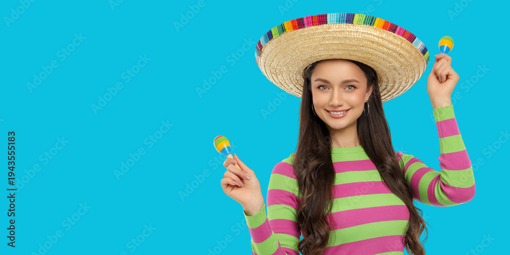Obraz premium Cinco de Mayo, A young woman holds maracas while wearing a sombrero