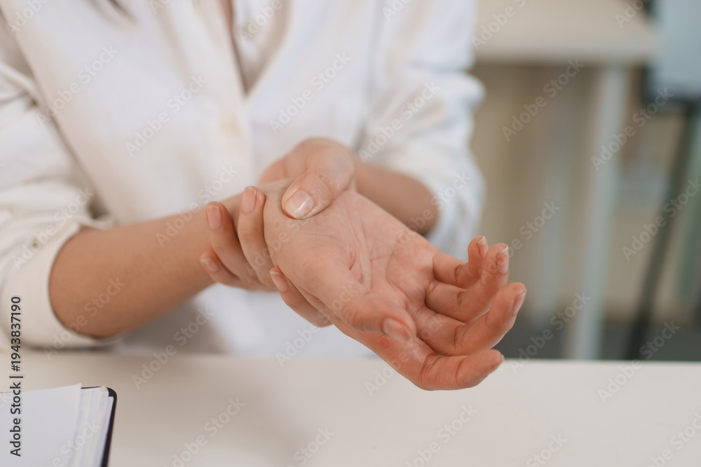 Fototapeta premium Office worker wrist pain computer work and strain