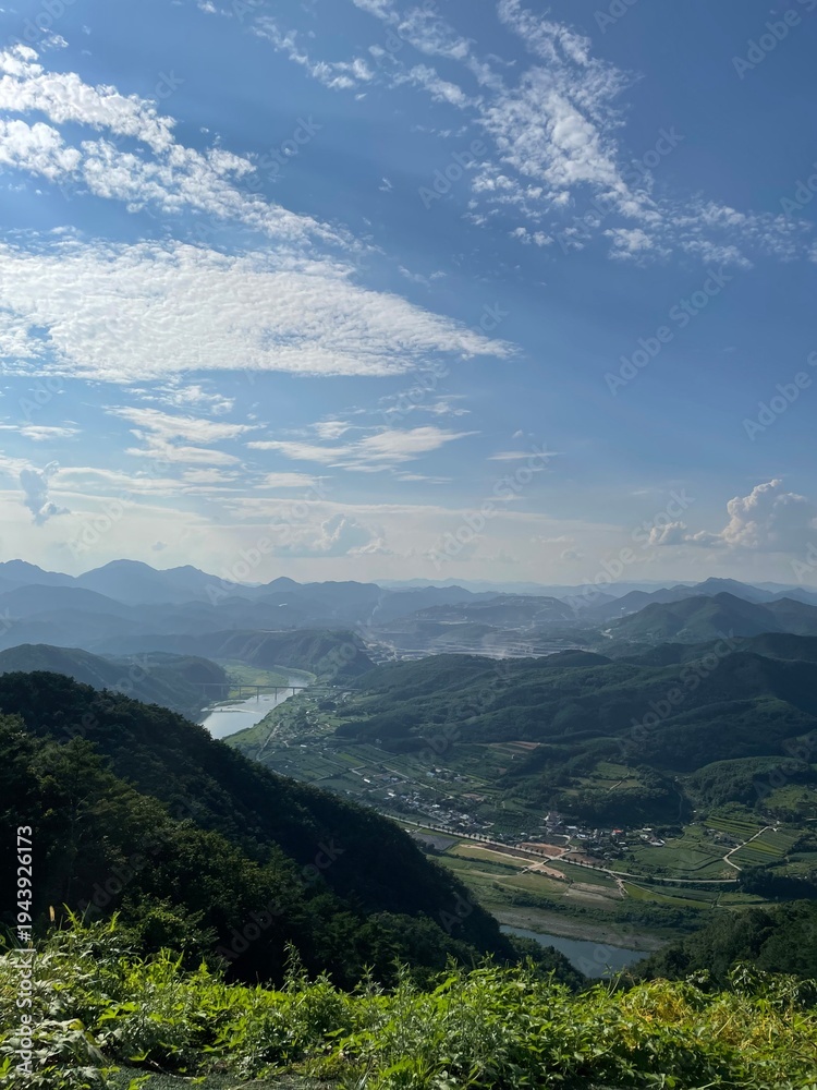 Obraz premium mountain landscape with clouds