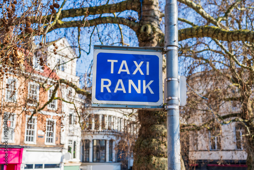 Billede på lærred Taxi Rank road sign in a city centre
