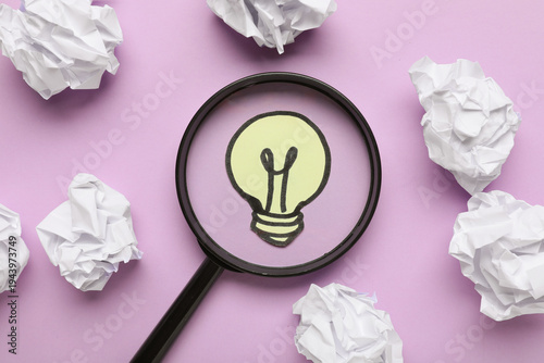 Drawn light bulb with magni...