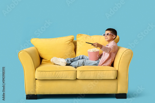 Cute happy boy in 3d glasse...