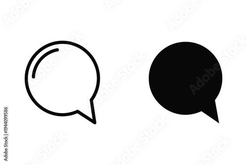 Round Speech Bubble Chat Icons for Communication and Messaging