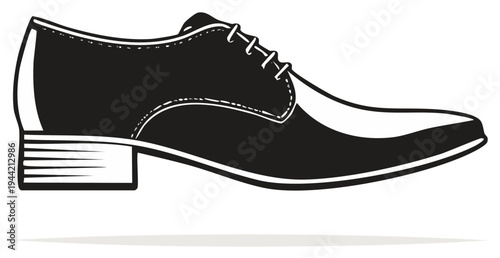 Elegant Black Leather Oxford Shoe with Detailed Stitching and Classic Lace-up Design