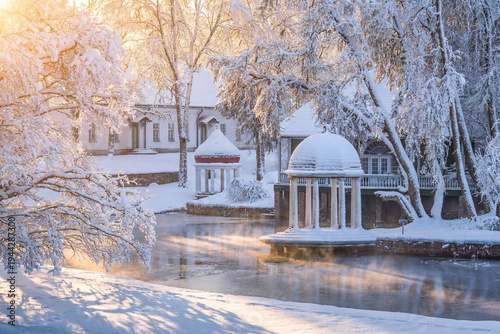 Foto A winter fairy tale. Palmse manor. Lahemaa National Park. Estonia