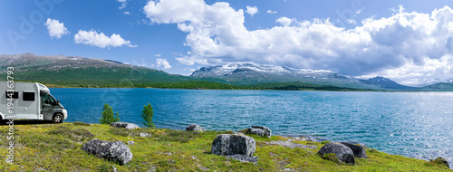Camper at Sojdalsvatnet in Jotunheimen in Norway