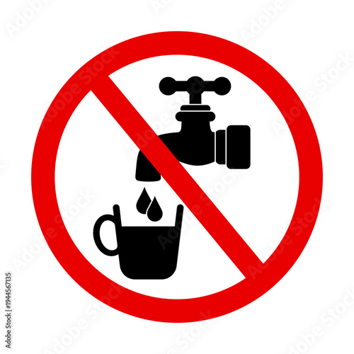 znak zakazujący picia wody z kranu