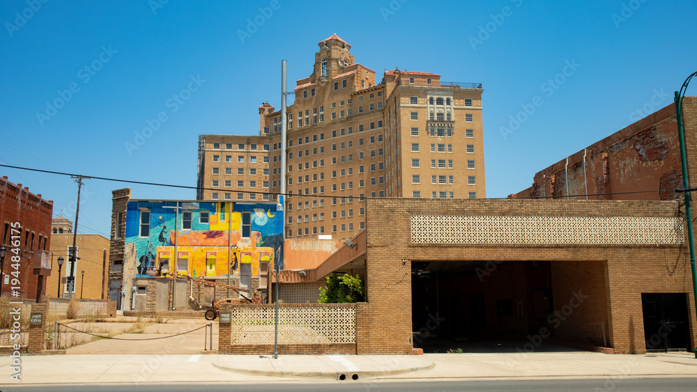 Obraz premium old tan building