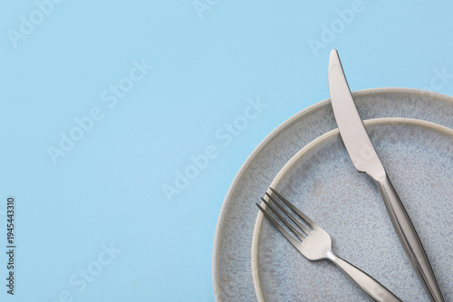 Table setting with silver c...