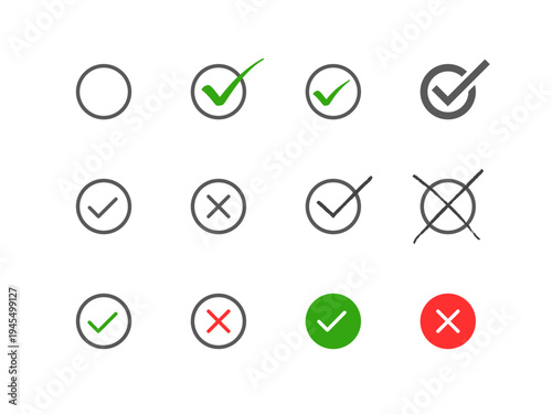 Set of check mark icons with right and wrong symbol