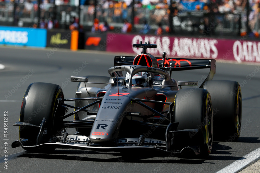 Fototapeta premium 2026 Formula 1 Australian Grand Prix - Friday
