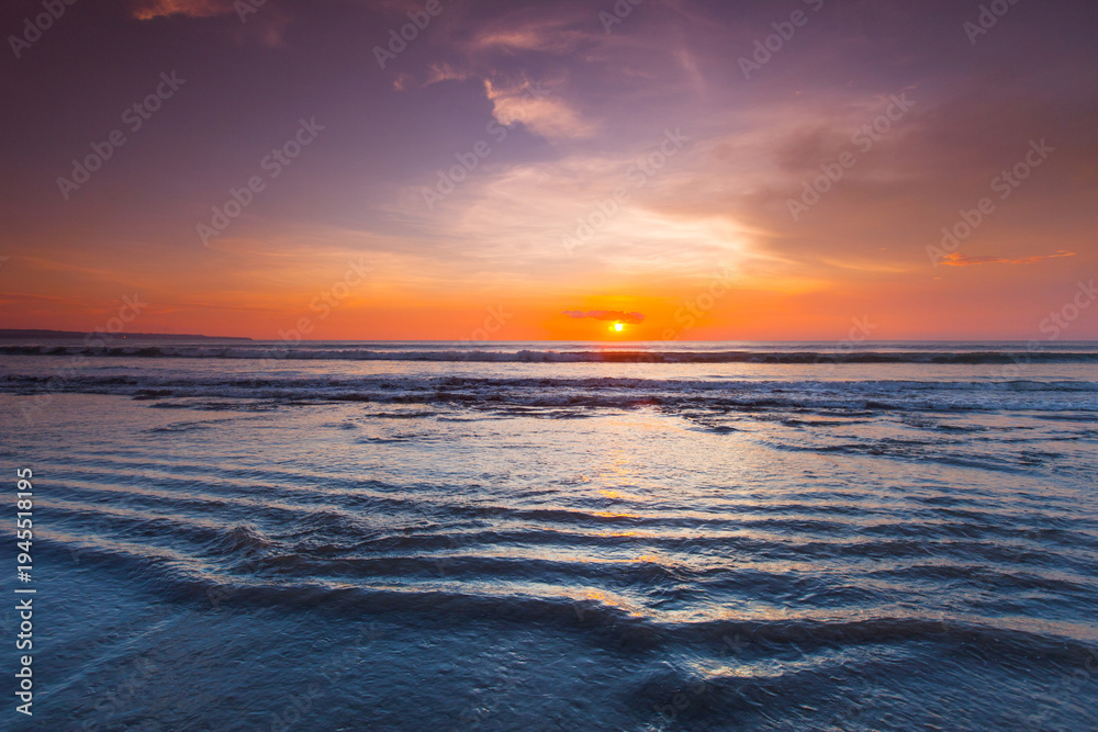 Fototapeta premium sea sunset sun is down