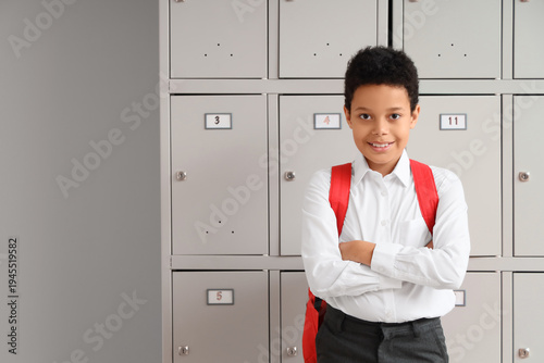 Teenage African-American sc...