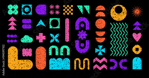 Textured shape icon. Abstract geometry. Retro element. Triangle, square figure. Simple modern futurism. Colorful Y2K scribble ornament symbol. Vector tidy sign isolated hand drawn minimal illustration