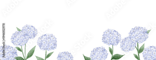 Foto Watercolor light purple hydrangea flower footer border for rainy season and summer design