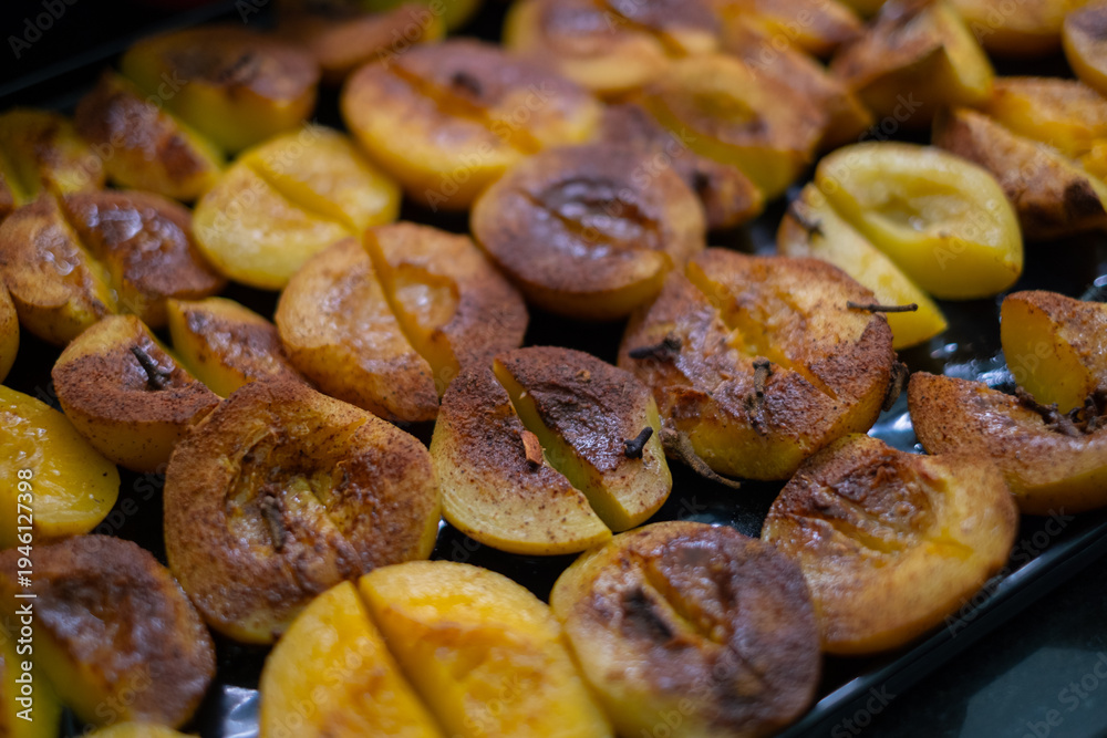 Obraz premium Baked pear with cinnamon served at an all-inclusive hotel