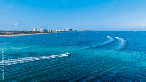Vue with boats over Fort Lauderdale, Florida USA