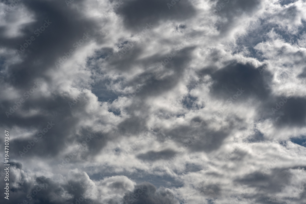 Fototapeta premium Spectacular clouds in the sky 01.26